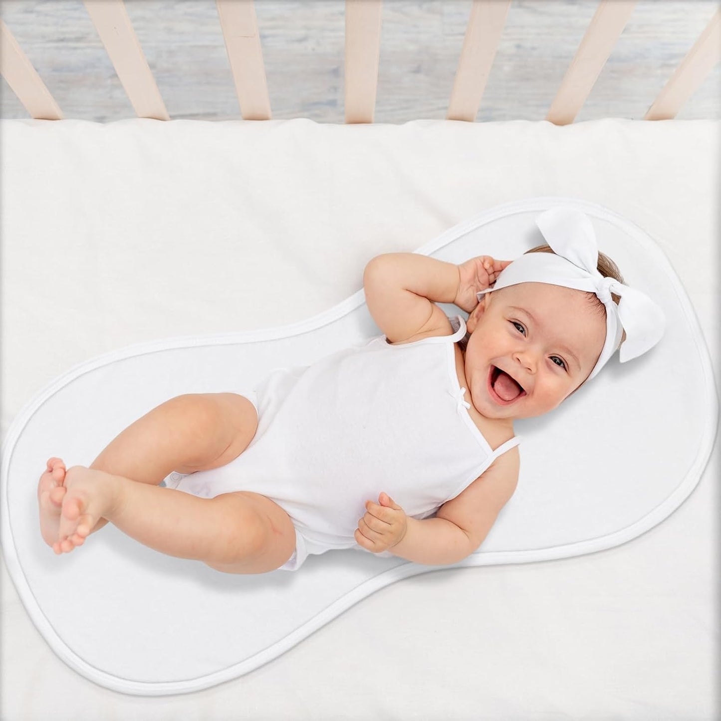 Timgle 6 Pcs 13 x 29 Inch Peanut Shape Changing Pad Liner Peanut Changing Pad Liner Portable Soft Washable Reusable Waterproof Diaper Mats Easy to Clean(White)