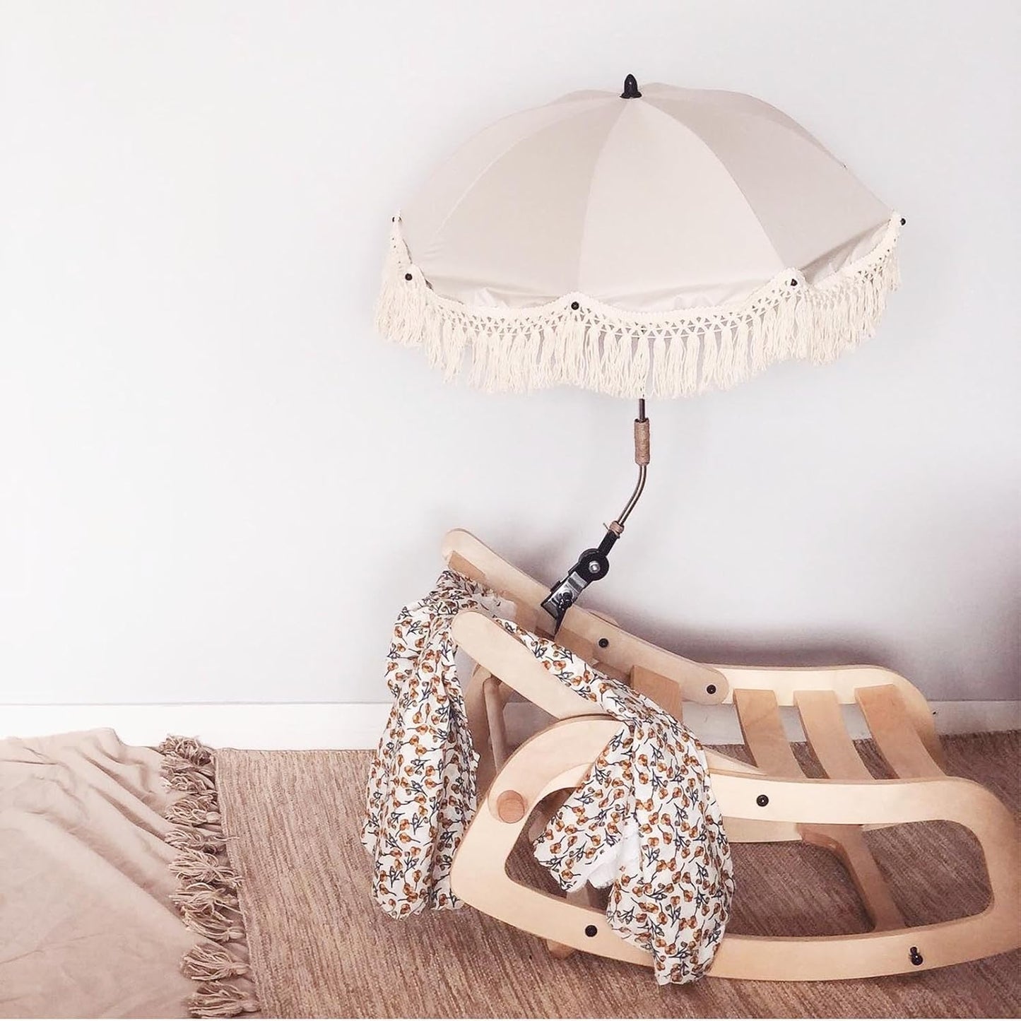 Baby Outdoor Parasols, Baby Stroller Parasol Umbrella with Adjustable Clamp, Toddler Umbrella for Trolley Wheelchair Beach Chair, Outdoor Activities (Beige)