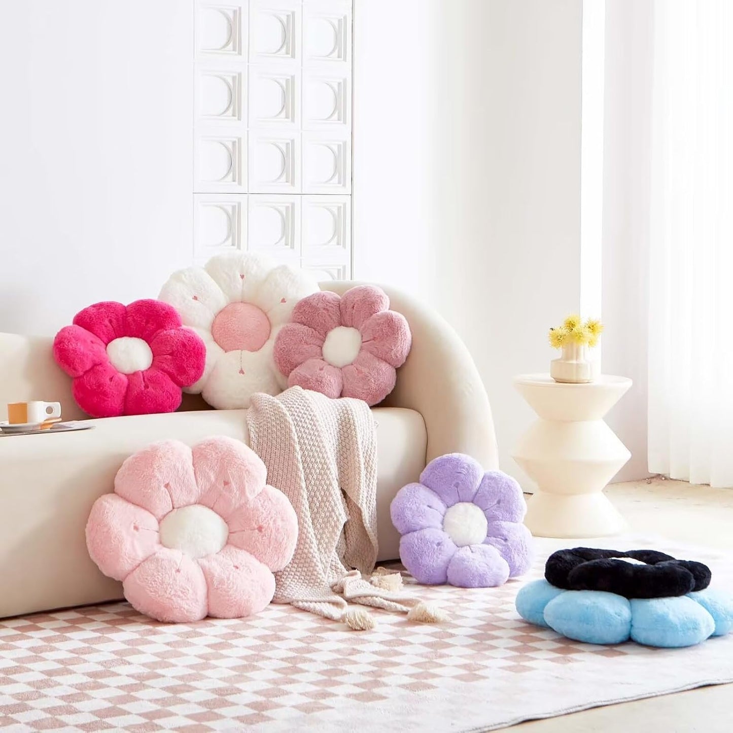 Flower Pillow, Cute Flower Shaped Decorative Pillow, Soft Rabbit Fur Daisy Pillow Home Decor Floor Seating Cushion for Bedroom Living Room (Hot Pink 14.9 Inch)