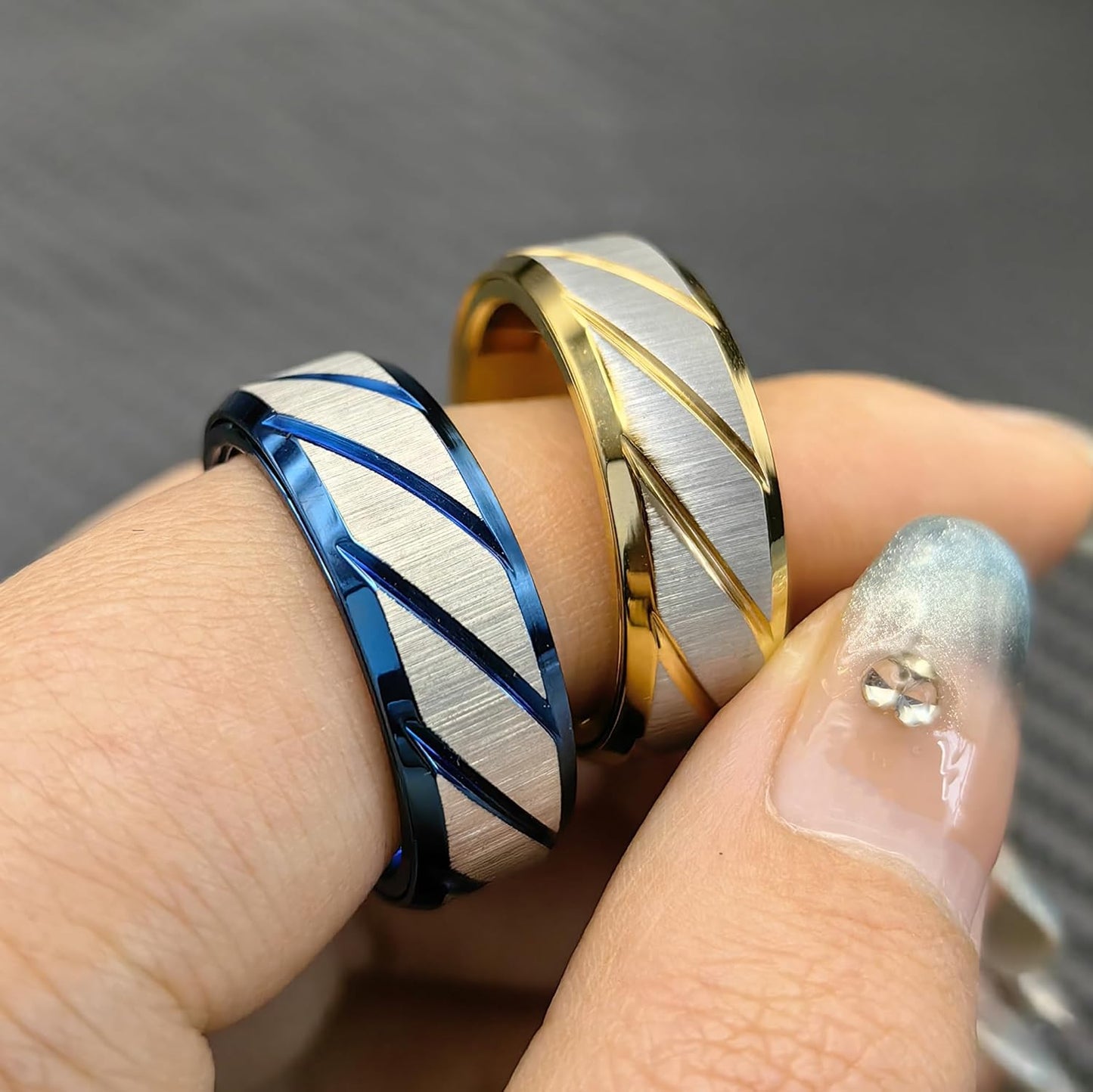 EDC Fidget Slider Fidget Toy Adult Stress Relief Metal Ratchet Ring Jewelry ADHD Recreational Fidget Toy Tactile Coin (Blue, 8)