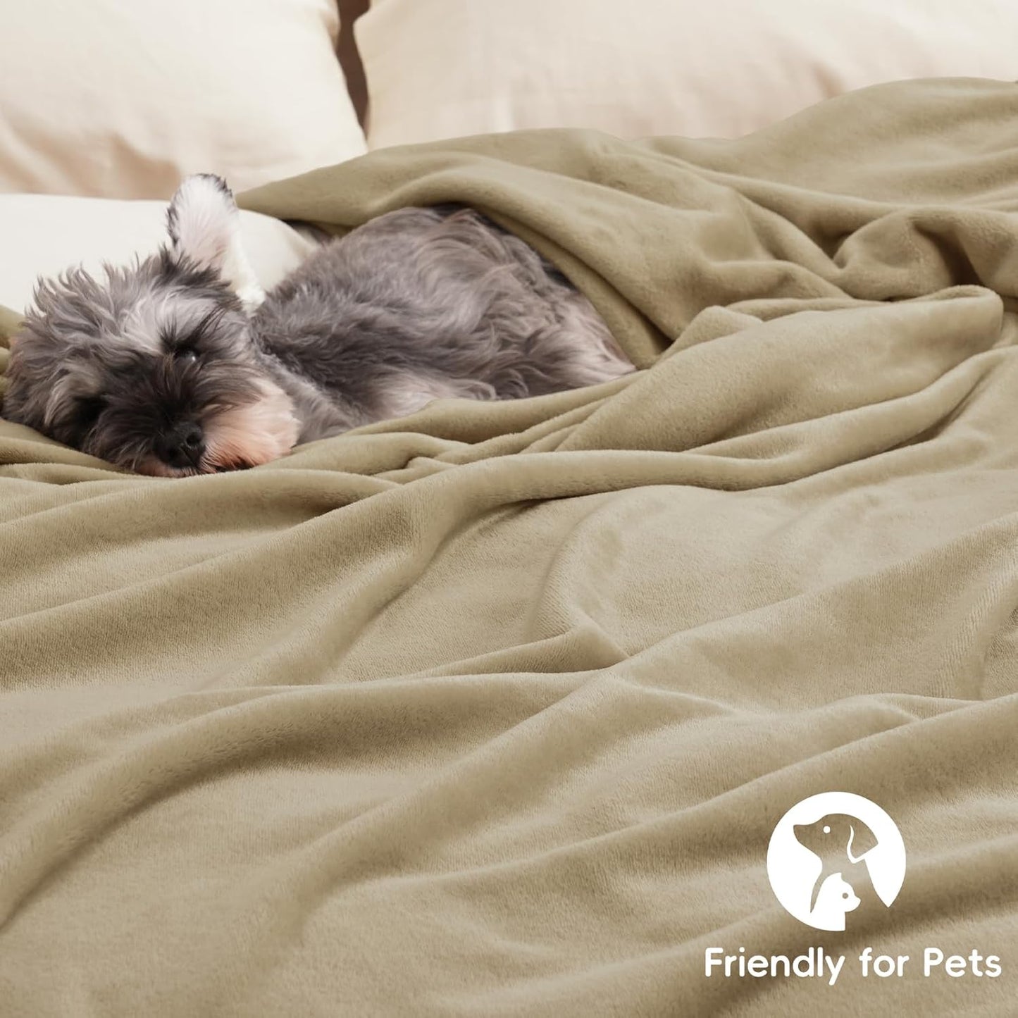 PHF Ultra Soft Fleece Blanket Twin Size, No Shed No Pilling Luxury Plush Cozy 300GSM Lightweight Twin XL Blanket for Bed, Couch, Chair, Sofa Suitable for All Season, 76" x 90", Khaki