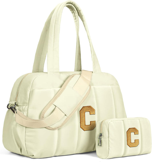 Duffle Bag for Travel Women, Travel Bags，Party Gifts-Initial Overnight Bag with Wet Pocket，Lightweight Weekender Bags Personalized Gym Tote with Makeup Pouch