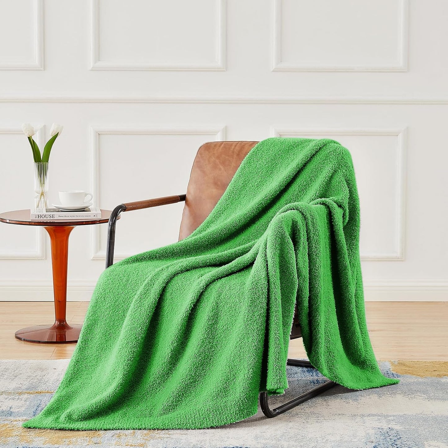 CYMULA Super Soft Green Throw Blanket - Lightweight Plush Fuzzy Fluffy Warm Cozy Blankets and Throws for Sofa Bed All Season Use, 50x60 inches