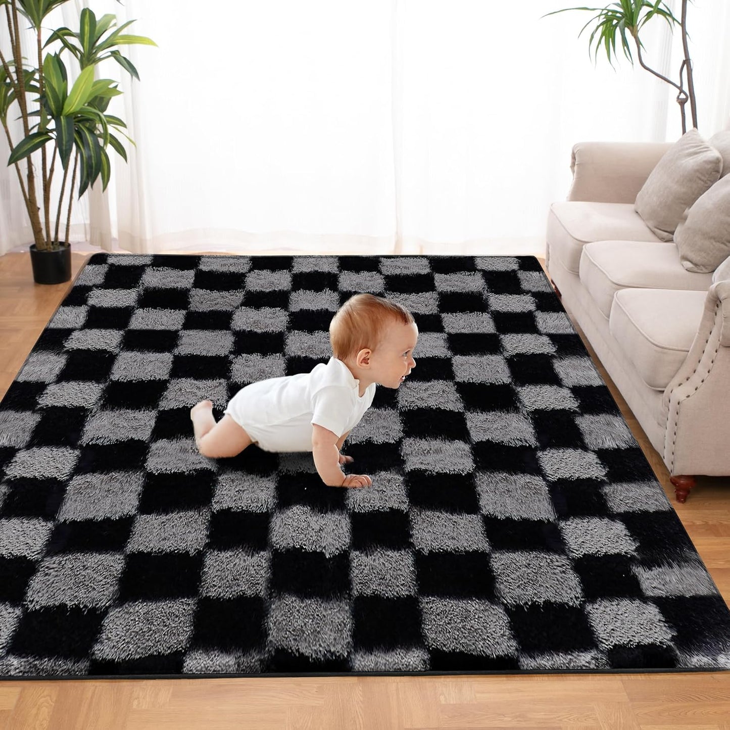 Super Soft Rug for Bedroom, 4x6 Ft Grey and Black Area Rug Classic Checkered Shaggy Rug Anti-Skid High Pile Soft Fluffy Fuzzy Carpet for Living Room Bedroom Kids Room Nursery, Dorm Home Decor
