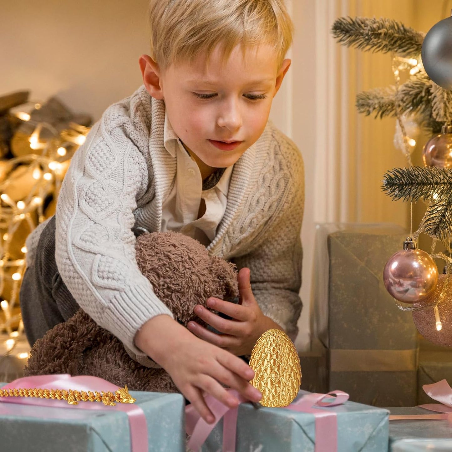 Small Dragon Eggs with Dragon Inside, 3D Printed Surprise Funny Gifts for Kids, Articulated Dragon Fidget Toys for Adults, Executive Desk Toys Office Room Décor (Gold)