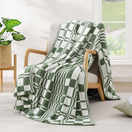 WRENSONGE Checkered Throw Blanket, Olive Green Soft Cozy Fluffy Warm Hand Made Throw Blankets for Couch, Sofa, Chair, Bed, Camping, Picnic, Travel Lightweight Bed Blanket - 50"*60"