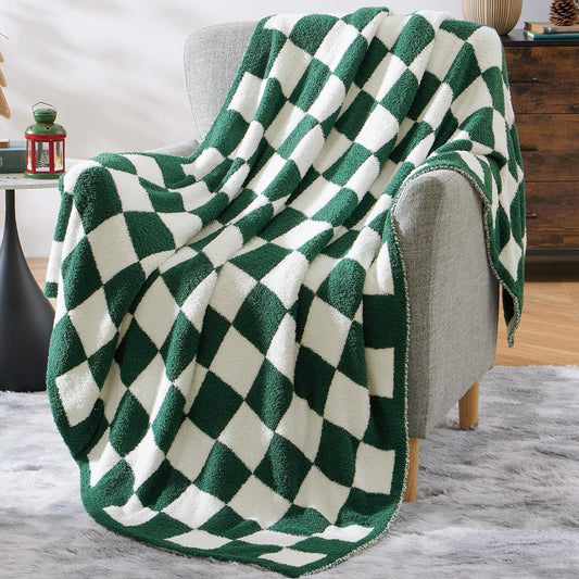 WRENSONGE Checkered Throw Blanket, Avocado Green Soft Cozy Fluffy Warm Hand Made Throw Blankets for Couch, Sofa, Chair, Bed, Camping, Picnic, Travel Lightweight Bed Blanket - 50"*70"