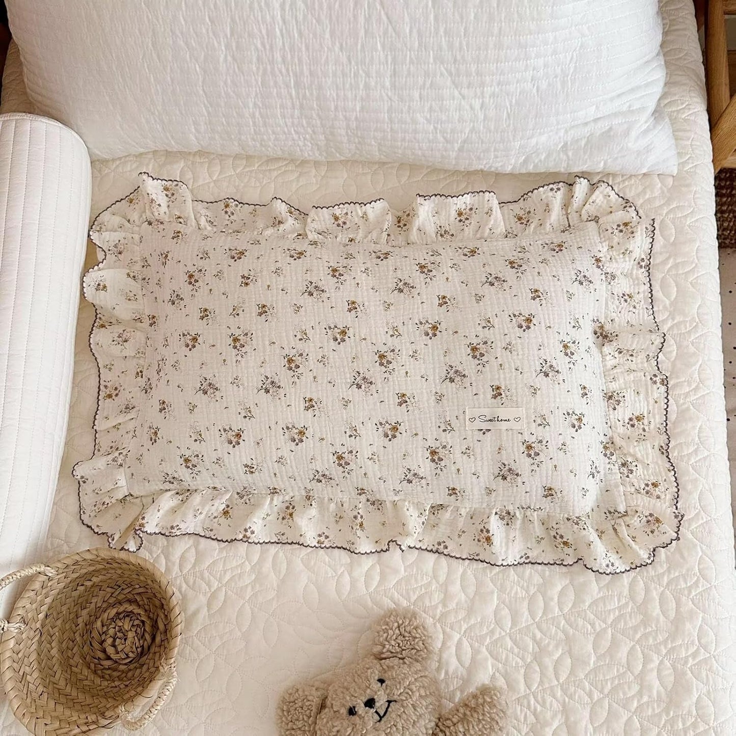 BuLuTu Cotton Muslin Pillow Case King Pillowcase Sweet Floral Design Pillowcases Enveloped Closure Vintage Ruffled Pillow Cover for Teens Adults, 20x36 inch, 1 Piece, Crapemyrtle