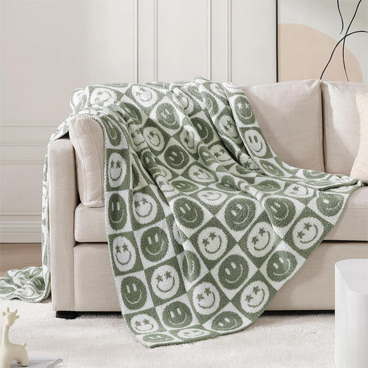 WRENSONGE Checkered Throw Blanket Seagrass Smiling Face Soft Cozy Fluffy Warm Hand Made Throw Blankets for Couch, Sofa, Chair, Bed, Camping, Picnic, Travel Lightweight Bed Blanket - 50"*60"