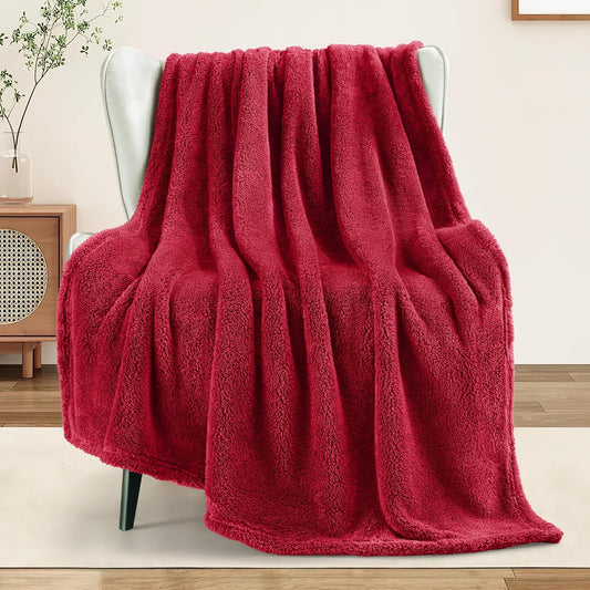 Exclusivo Mezcla Soft Fleece Throw Blanket for Couch, Super Soft Velvet Plush Bed Blanket, Fuzzy Cozy and Warm for All Seasons, 50x60 Inches, Deep Red