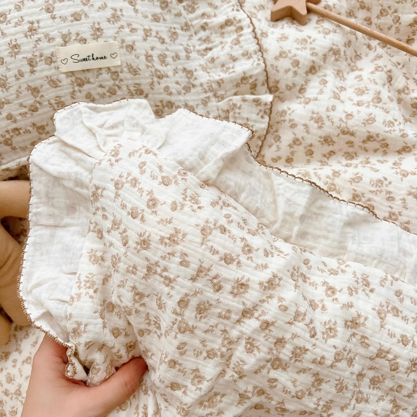 BuLuTu Camellia Floral Print Pillowcase King Muslin Cotton Pillow Case Chic Shabby Pillow Cover with Ruffles Enveloped Pillowcases, Machine Washable, 20x36 inch, 1 Piece