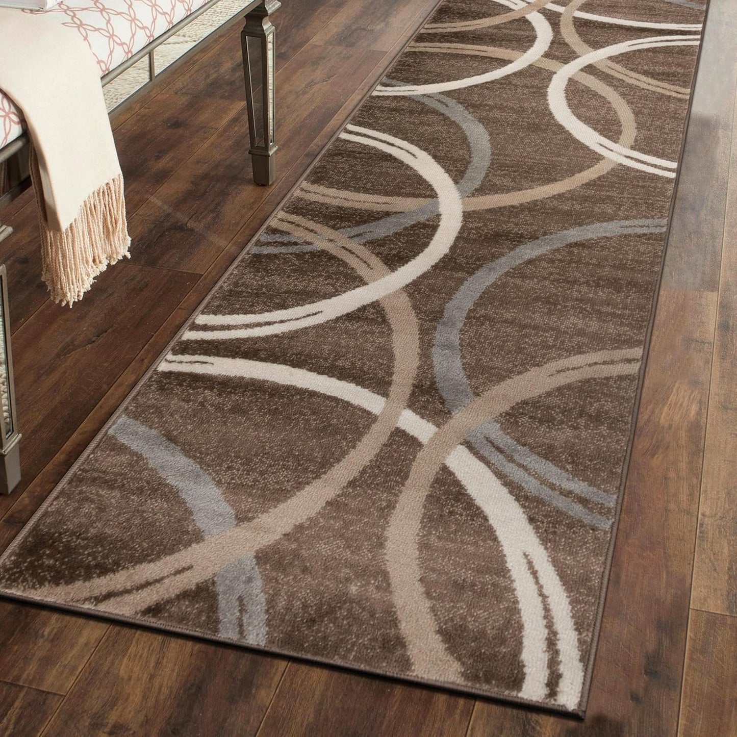 Rugshop Modern Wavy Circles Design Runner Rug 2'7" x 6' Brown